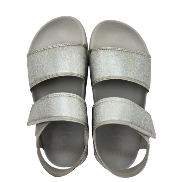 Adidas Kids Sandals Size 5 Silver Glitter Adjustable Straps - Picture 2 of 9